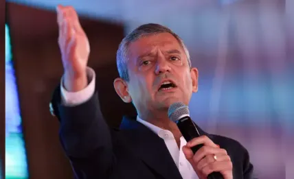 Özgür Özel