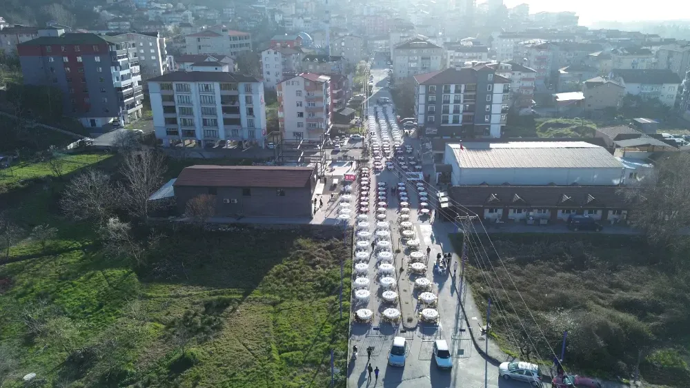 GÜLÜÇ BELEDİYESİNİN DÜZENLEDİĞİ İFTAR PROGRAMI YOĞUN KATILIMLA GERÇEKLEŞTİ