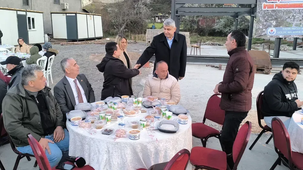 GÜLÜÇ BELEDİYESİNİN DÜZENLEDİĞİ İFTAR PROGRAMI YOĞUN KATILIMLA GERÇEKLEŞTİ