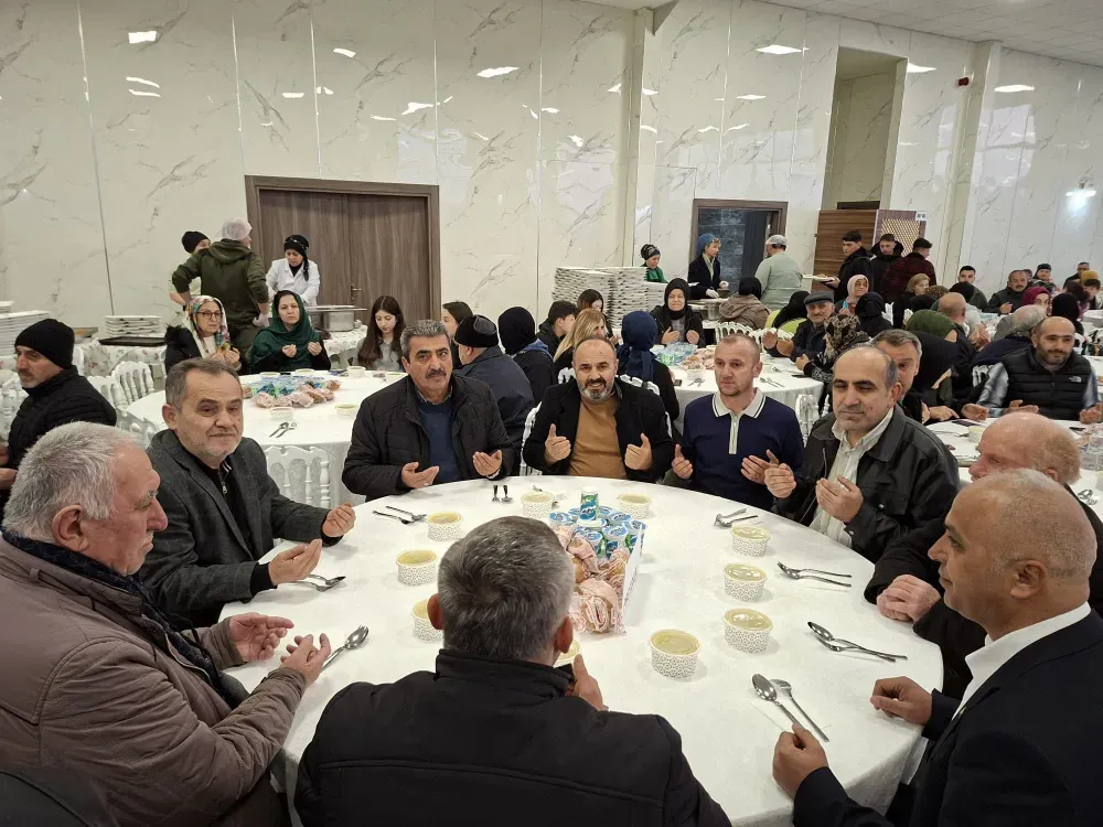 Kandilli’de İftar Sofrasında Bütünleşen Yürekler: Başkan Çakmakoğlu Halkla Bir Arada