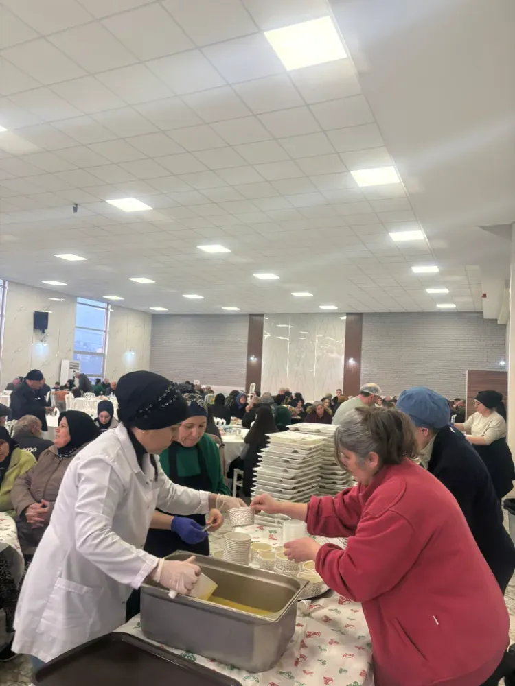 Kandilli’de İftar Sofrasında Bütünleşen Yürekler: Başkan Çakmakoğlu Halkla Bir Arada