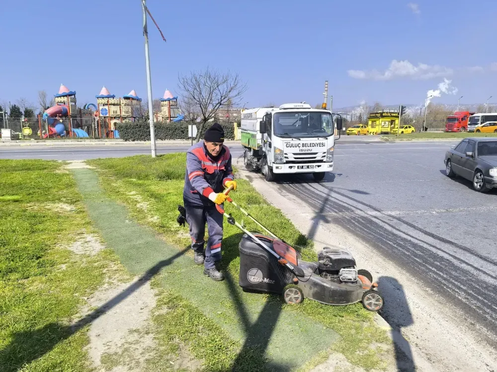 GÜLÜÇ’TE BAYRAM HAZIRLIKLARI YOĞUNLAŞTI