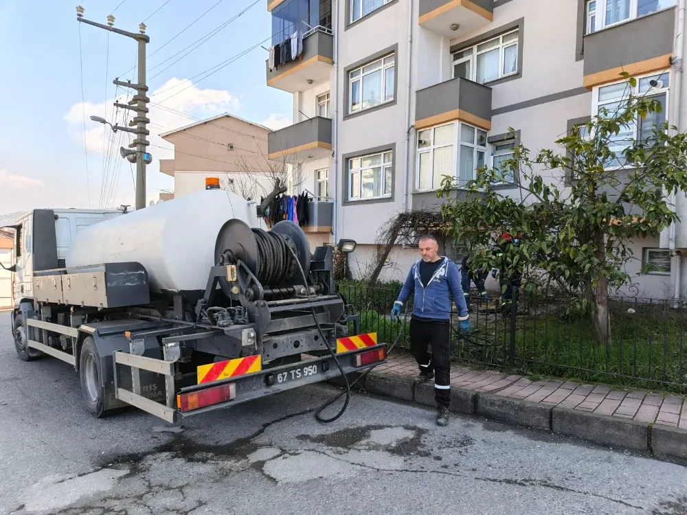 GÜLÜÇ’TE BAYRAM HAZIRLIKLARI YOĞUNLAŞTI
