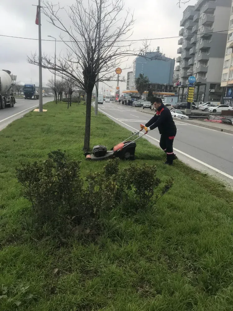 GÜLÜÇ’TE BAYRAM HAZIRLIKLARI YOĞUNLAŞTI