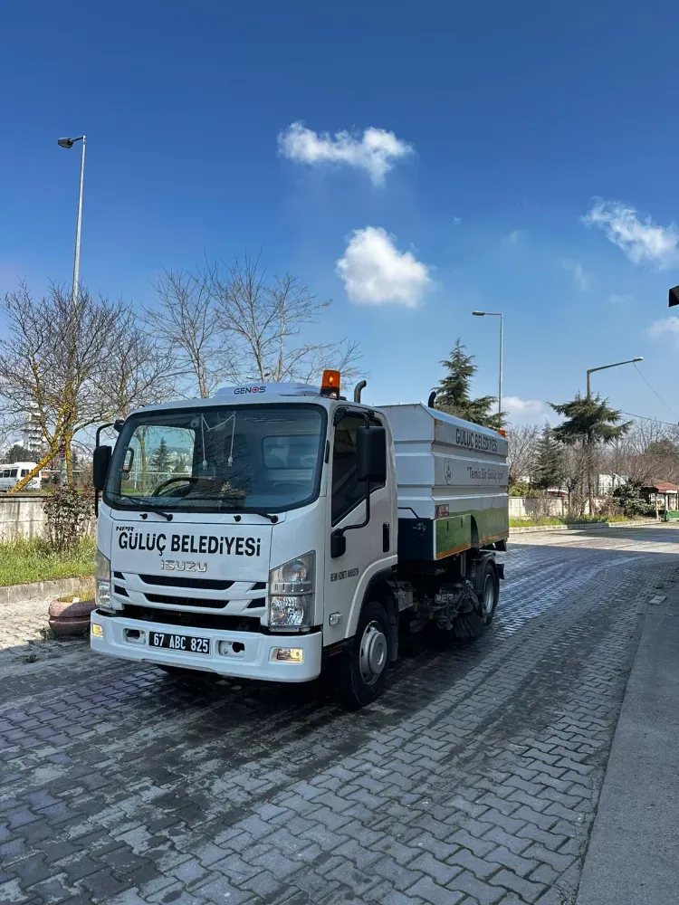 GÜLÜÇ’TE BAYRAM HAZIRLIKLARI YOĞUNLAŞTI
