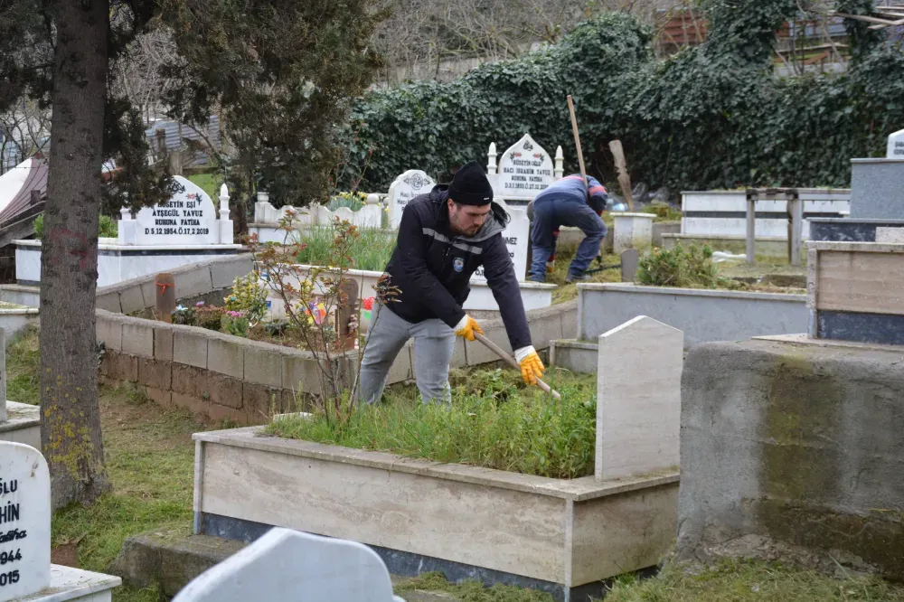 GÜLÜÇ’TE BAYRAM HAZIRLIKLARI YOĞUNLAŞTI