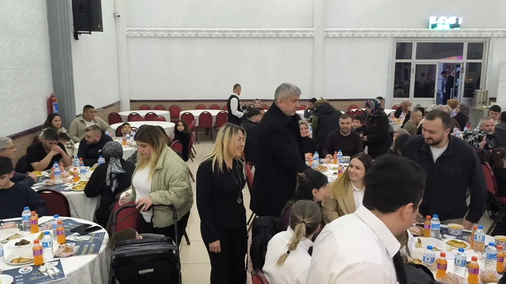 Gülüç Belediye Başkanı Sadık Recep Kara Personelle İftar Sofrasında Buluştu