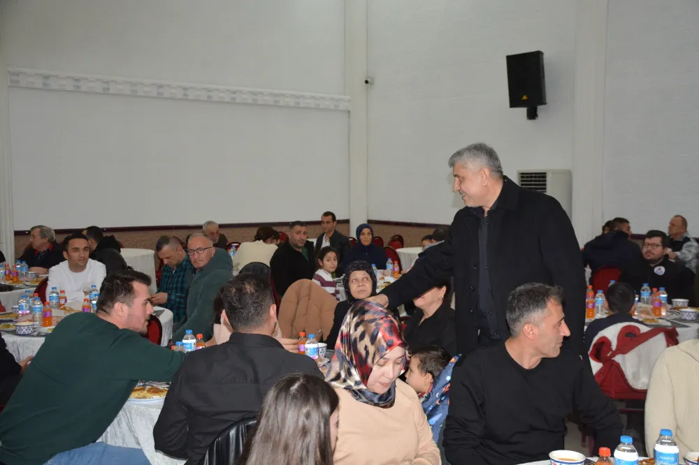 Gülüç Belediye Başkanı Sadık Recep Kara Personelle İftar Sofrasında Buluştu