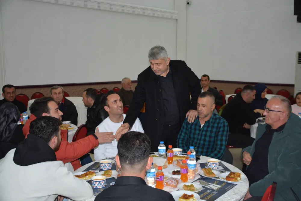 Gülüç Belediye Başkanı Sadık Recep Kara Personelle İftar Sofrasında Buluştu